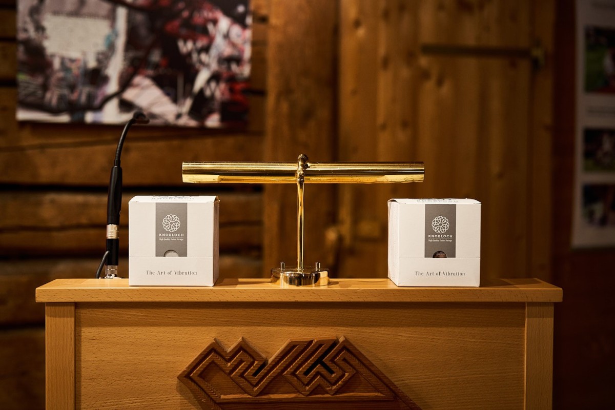 Sponsor presentation at a music event – event photography featuring product placement and brand presence within the venue.